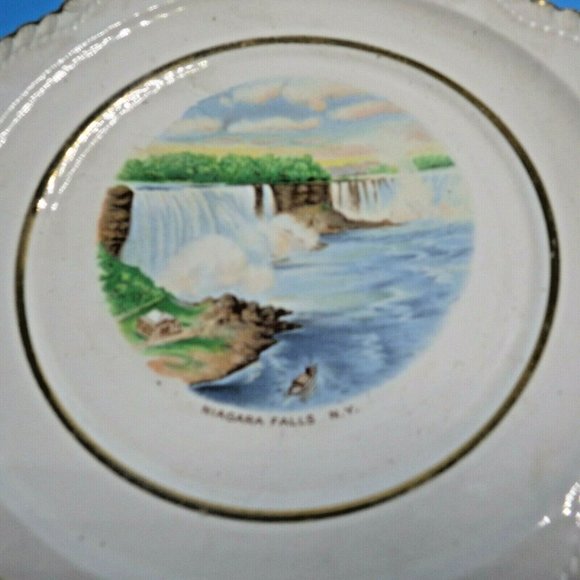Niagara Falls New York Collectible Souvenir Plate Gold Trimmed - Picture 2 of 6